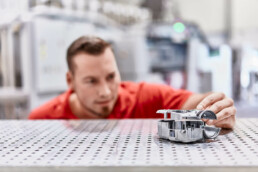 Spare parts production on the VX200 HSS from voxeljet