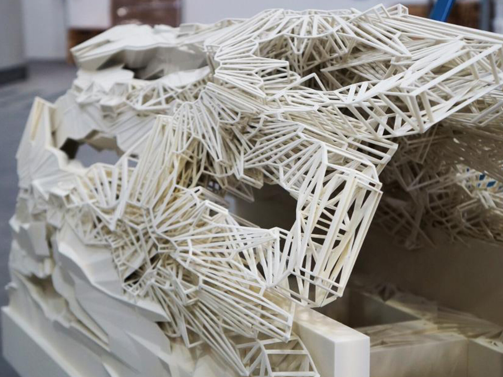 Verzending statistieken dier Art sculpture from the 3D printer | voxeljet