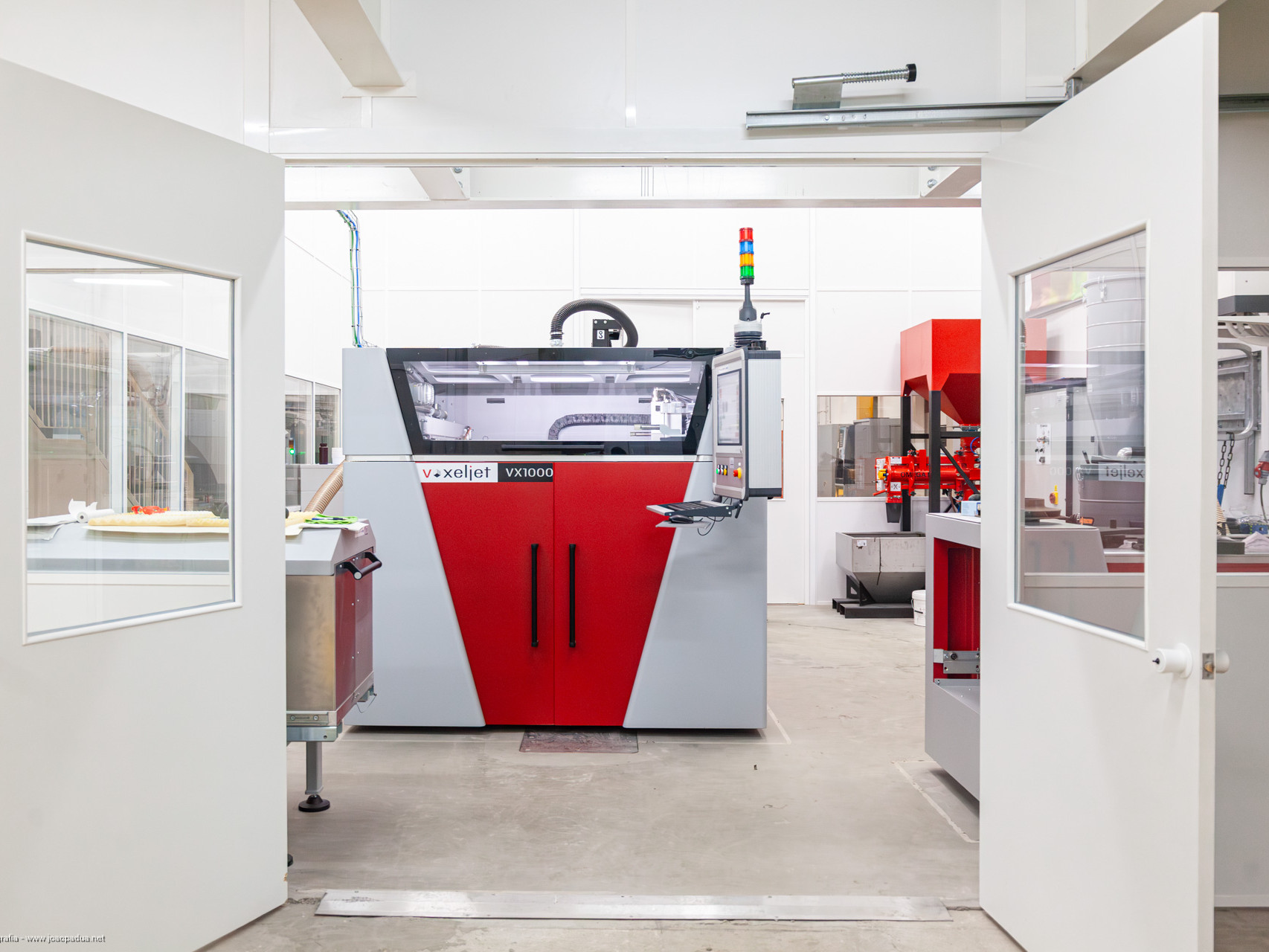 A 3D printer for sand molds and cores located at CINFU in Portugal
